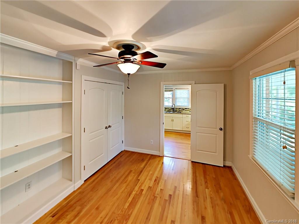 5249 Murrayhill Road Charlotte, NC 28210 - Photo 7 of 12 Gallery Image 7