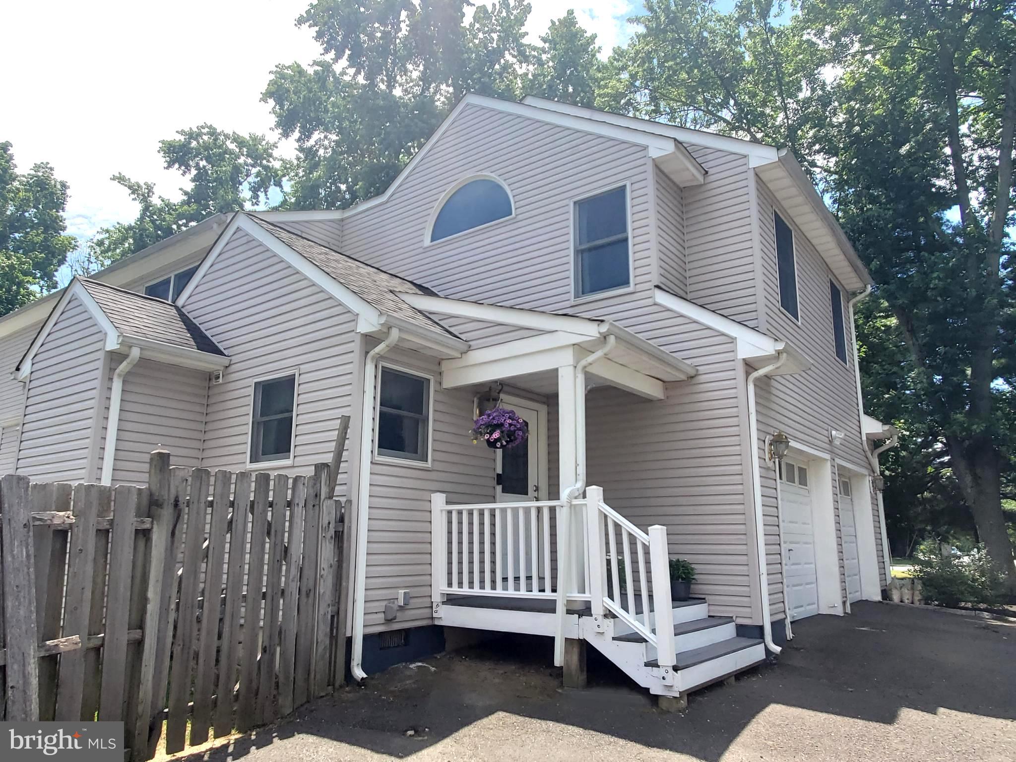 310 North Post Road Princeton Junction, NJ 08550 - Photo 4 of 43