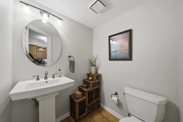 $415,000 | 8005 Wildwood Lane, Darien, IL 60561