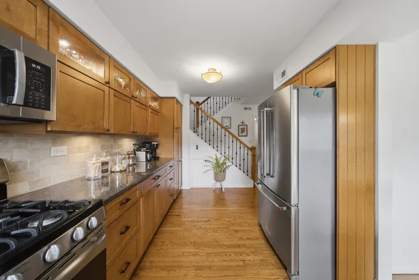 $415,000 | 8005 Wildwood Lane, Darien, IL 60561