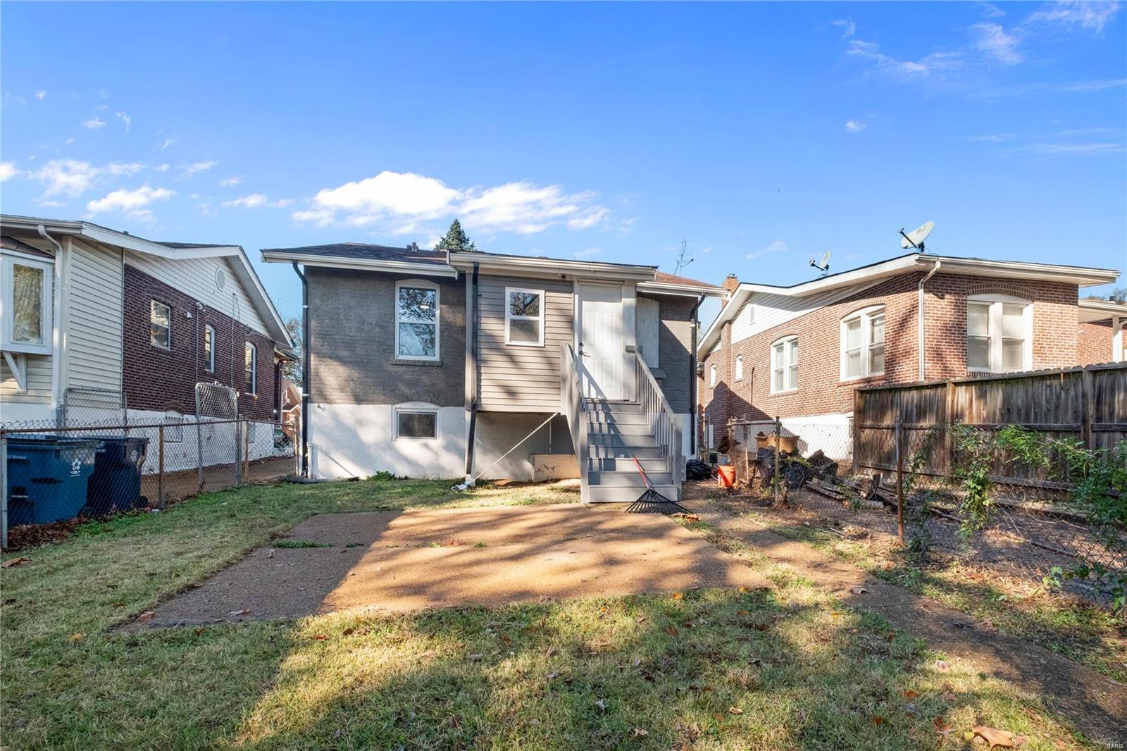 3438 Pine Grove Avenue St. Louis, MO 63121 - Photo 14 of 15