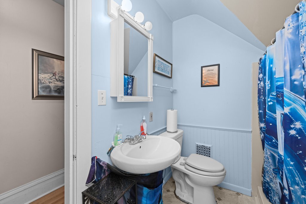 505 East Main Street Morrison, IL 61270 - Photo 23 of 35