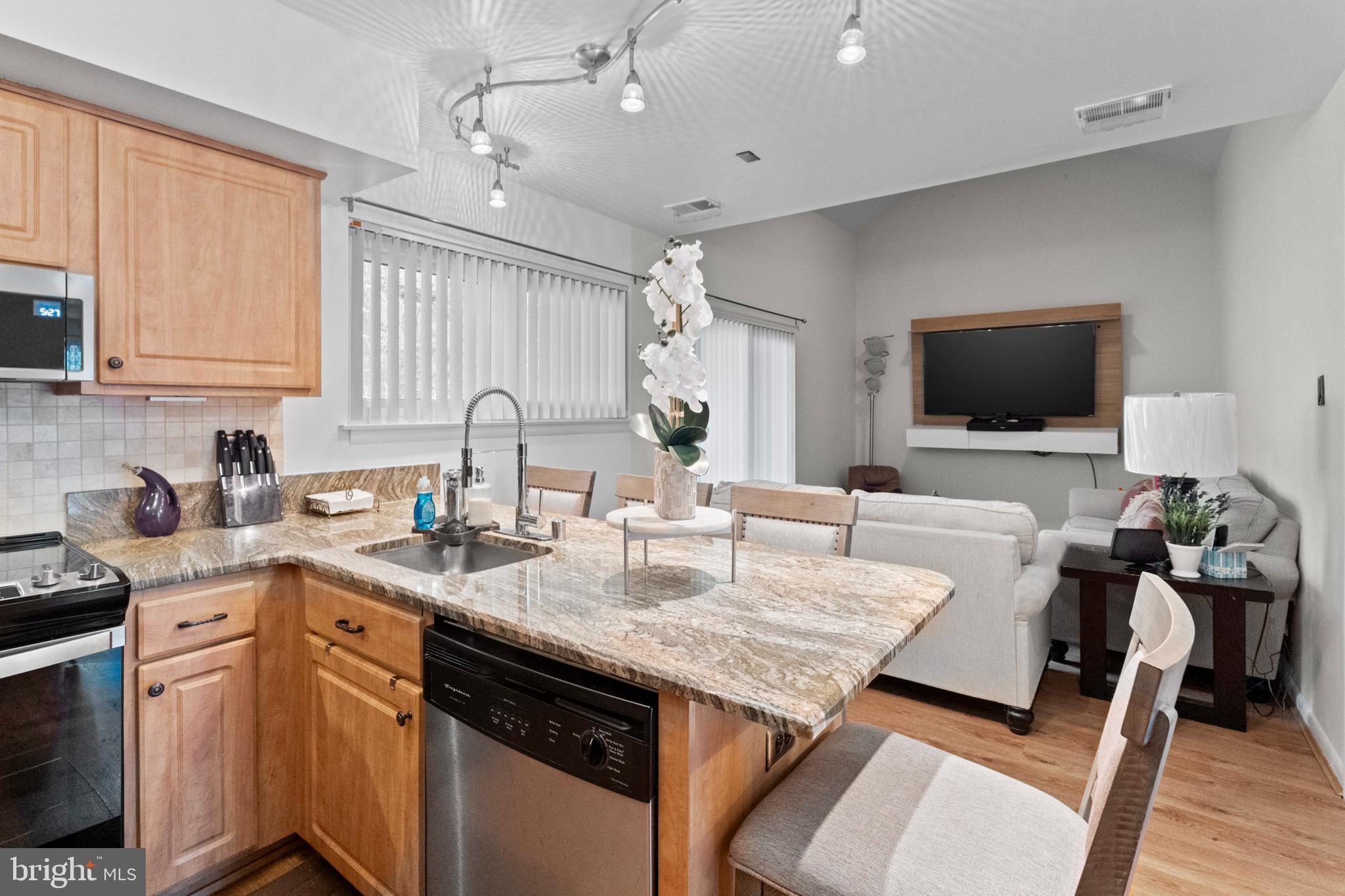 8101 Greenspring Way, Unit 8101E Owings Mills, MD 21117 - Photo 12 of 35