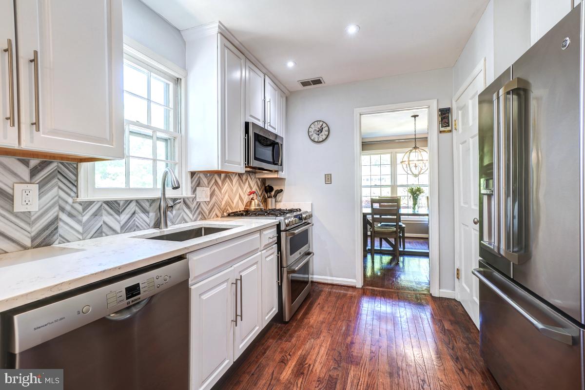 13006 North Commons Way Potomac, MD 20854 - Photo 13 of 43