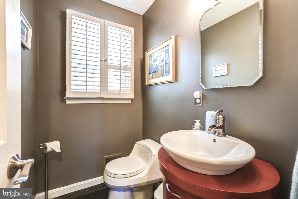 13006 North Commons Way Potomac, MD 20854 - Photo 17 of 43