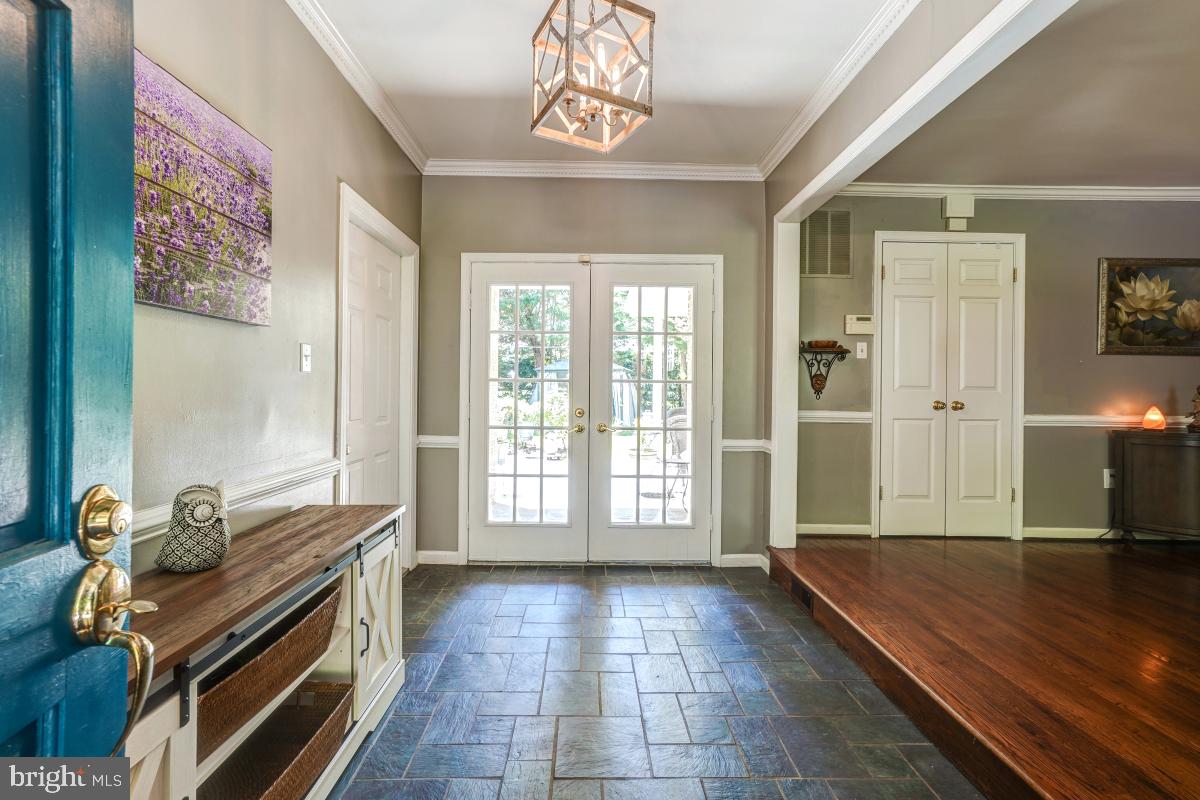 13006 North Commons Way Potomac, MD 20854 - Photo 2 of 43