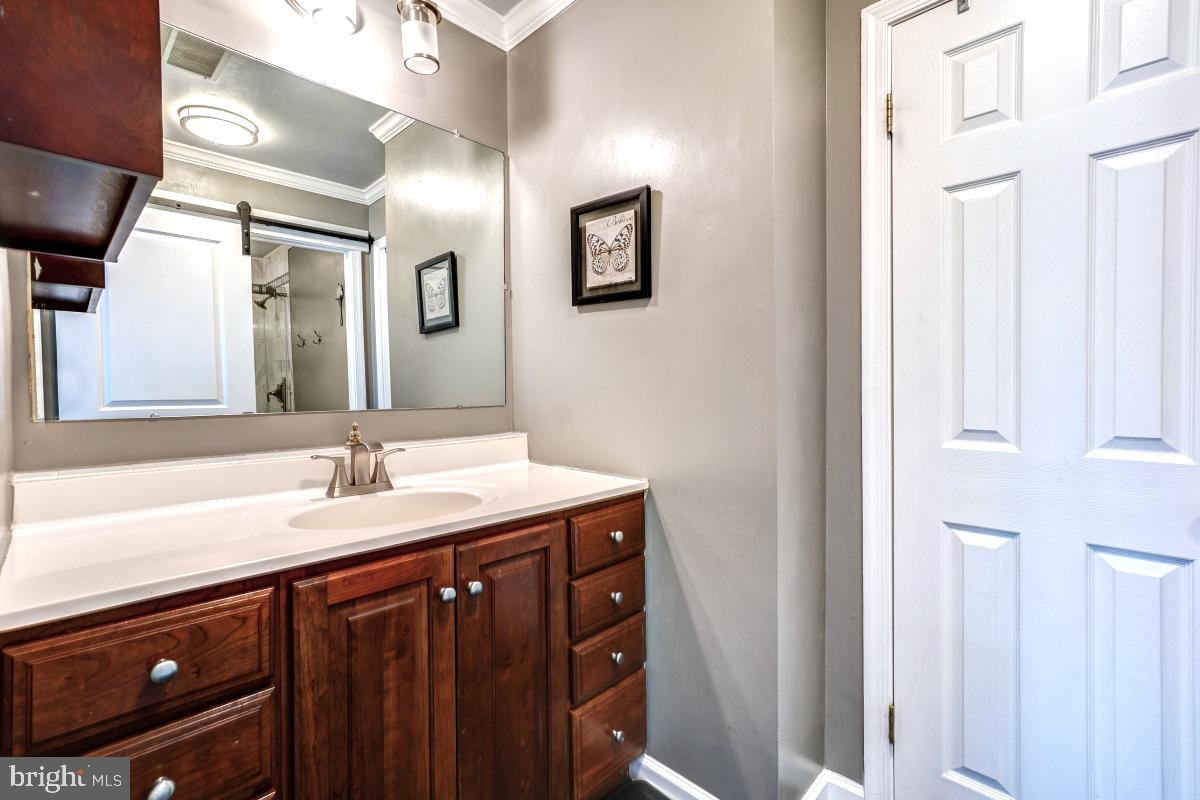 13006 North Commons Way Potomac, MD 20854 - Photo 22 of 43