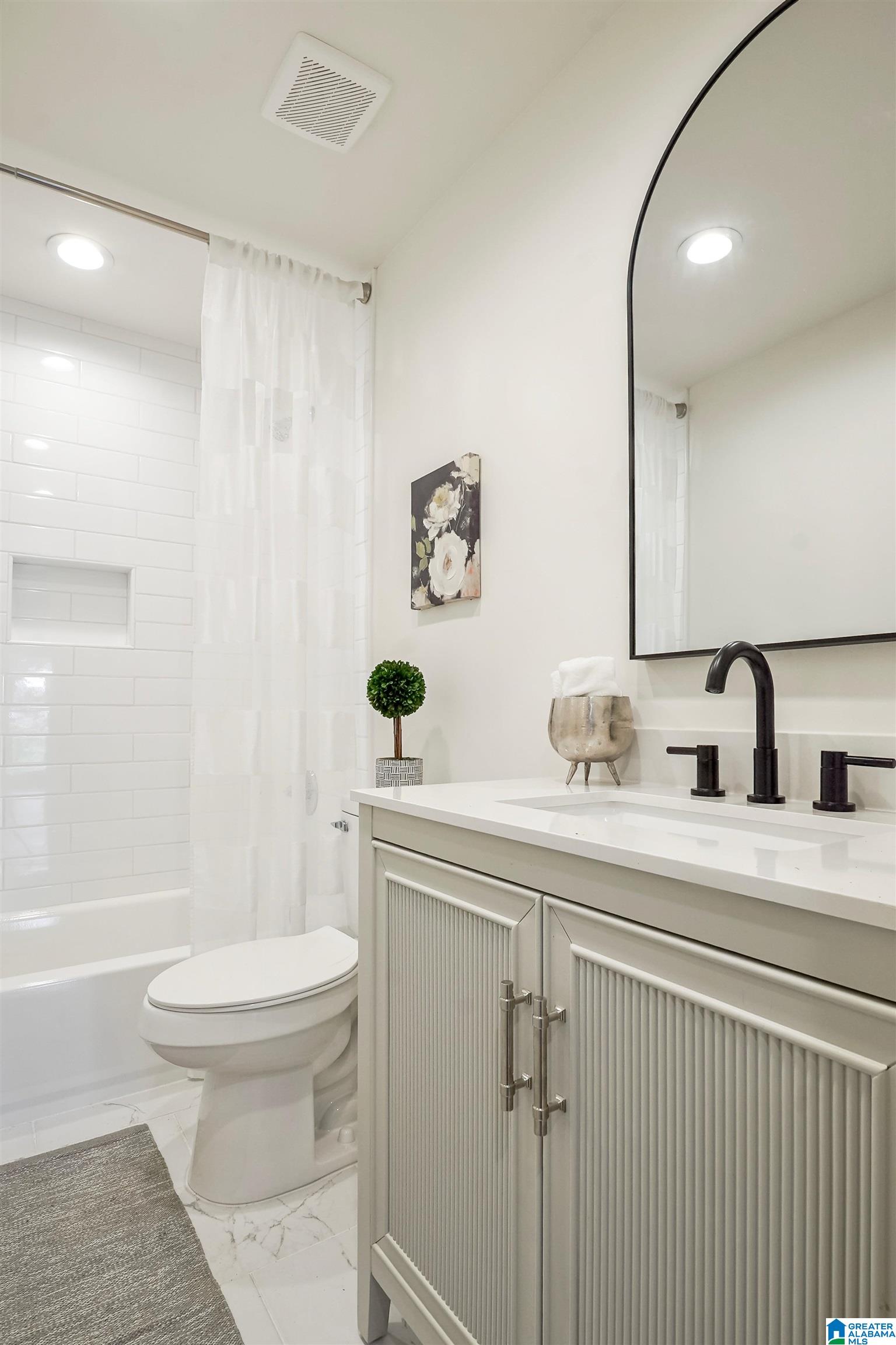125 Shades Crest Road Birmingham, AL 35226 - Photo 33 of 57