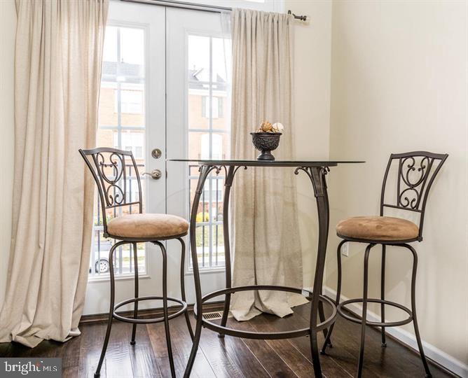 42799 Hay Road Ashburn, VA 20147 - Photo 23 of 27