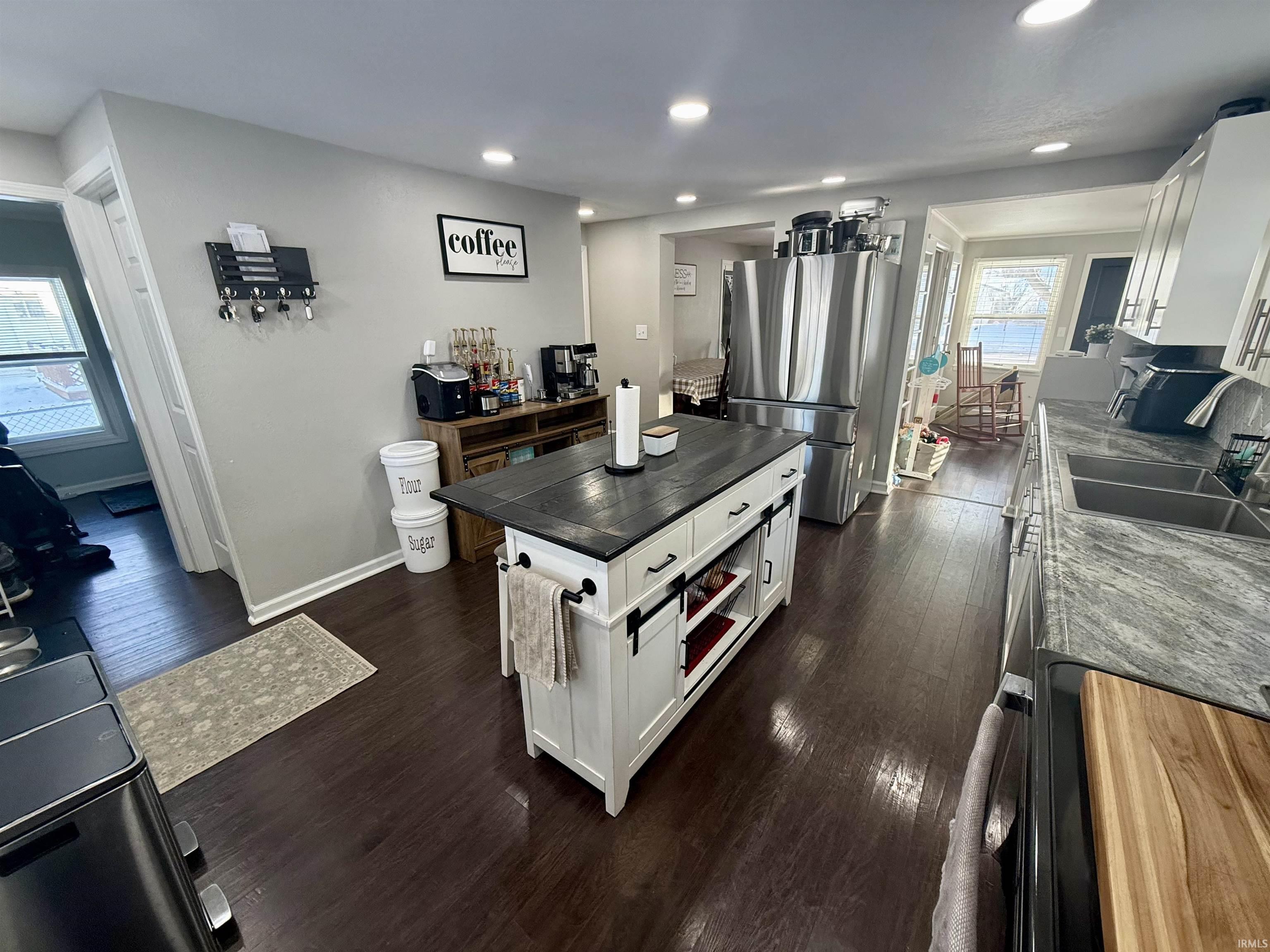 706 East 9th Street Auburn, IN 46706 - Photo 7 of 22