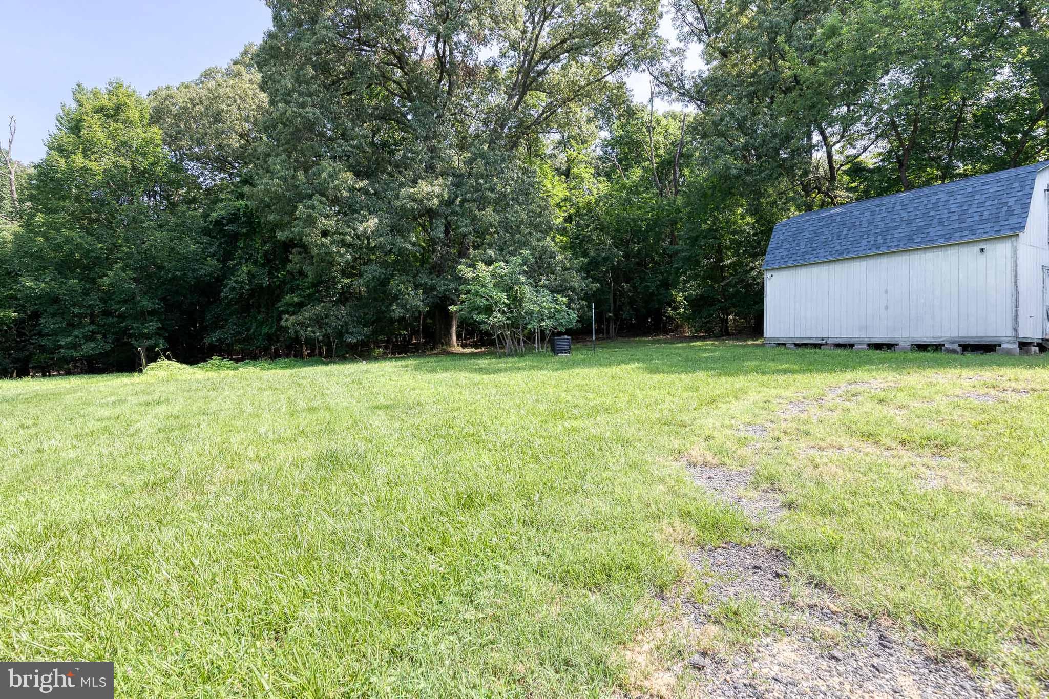 1568 Colony Road Pasadena, MD 21122 - Photo 38 of 44