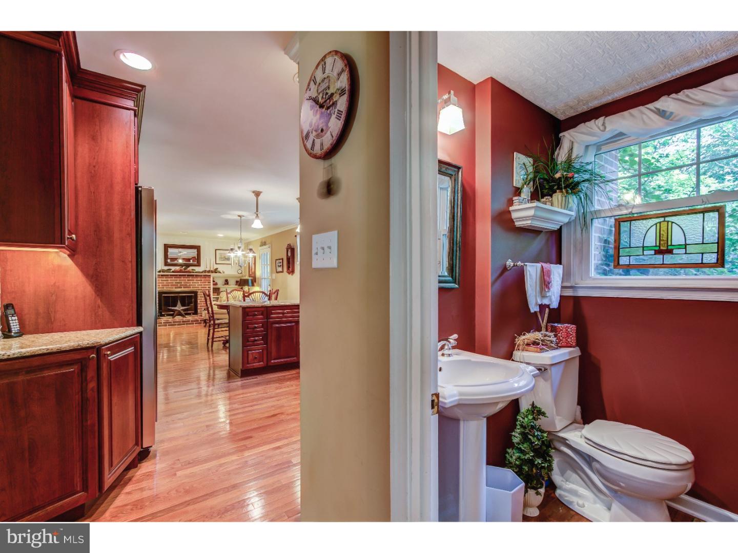 33 Peddrick Road Wayne, PA 19087 - Photo 16 of 25