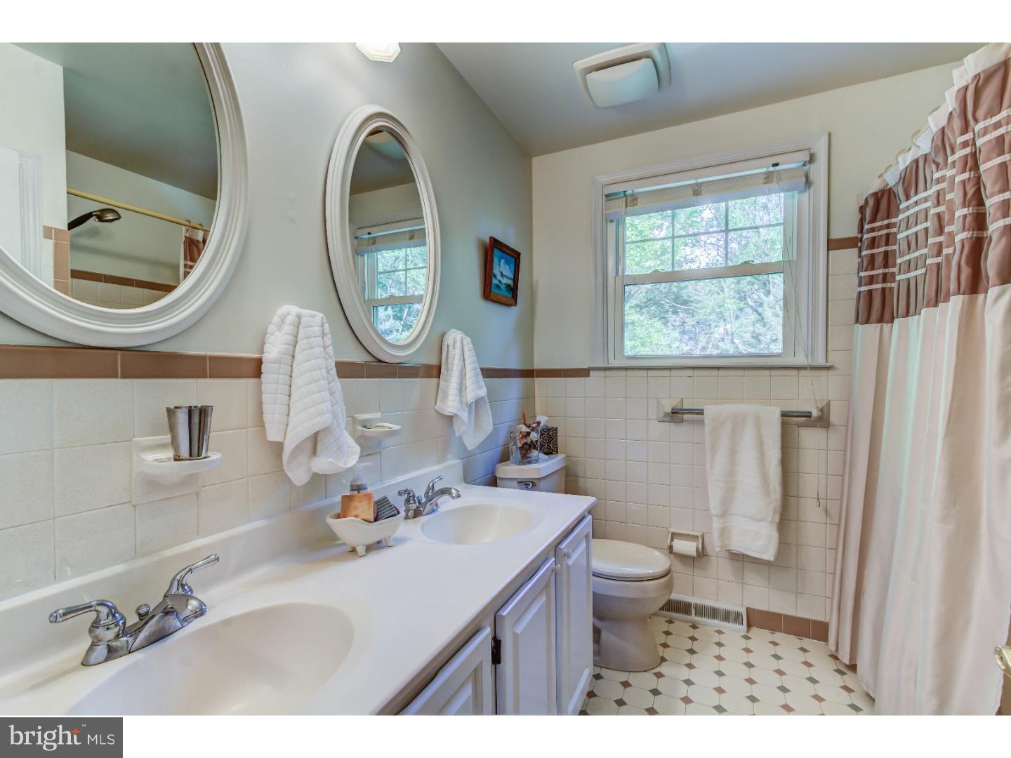 33 Peddrick Road Wayne, PA 19087 - Photo 20 of 25