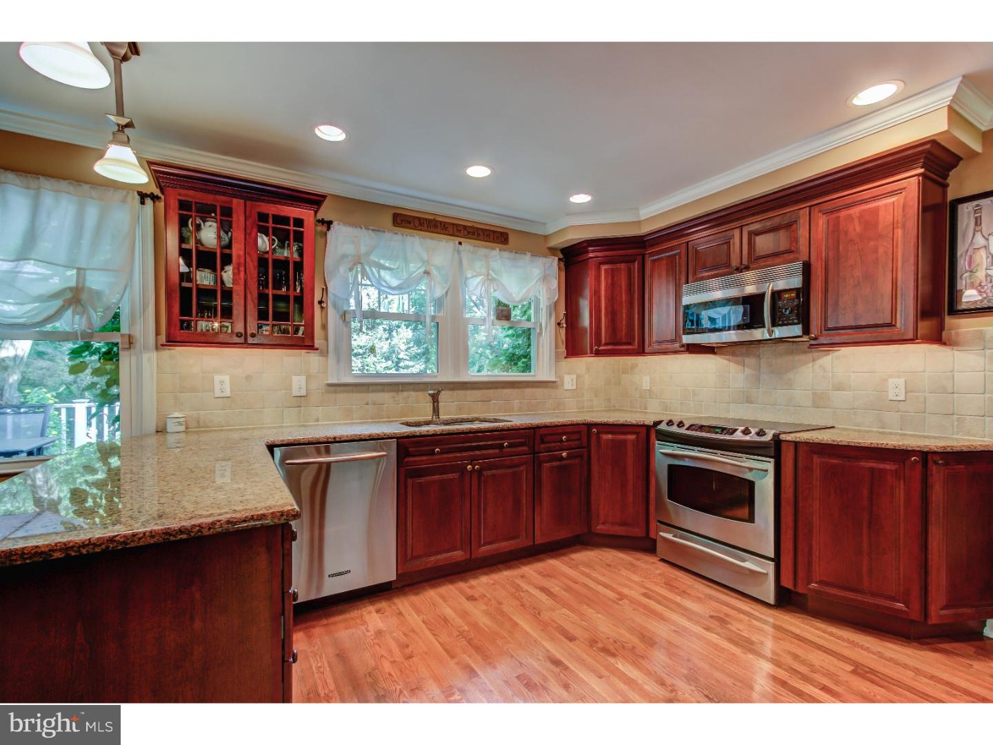 33 Peddrick Road Wayne, PA 19087 - Photo 10 of 25