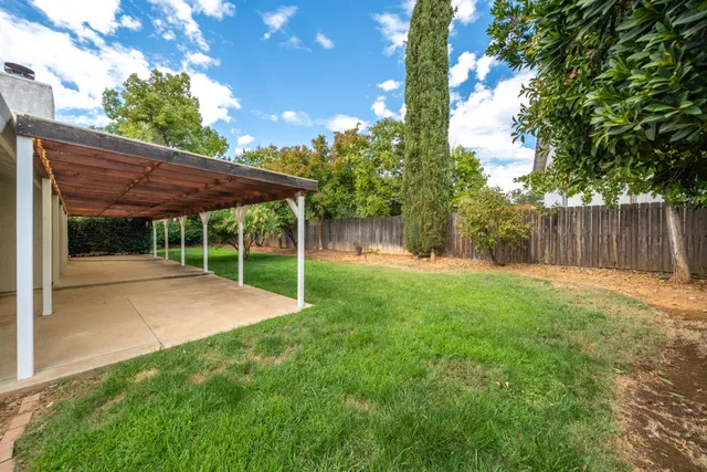 $425,000 | 2166 Wicklow Street, Redding, CA 96001