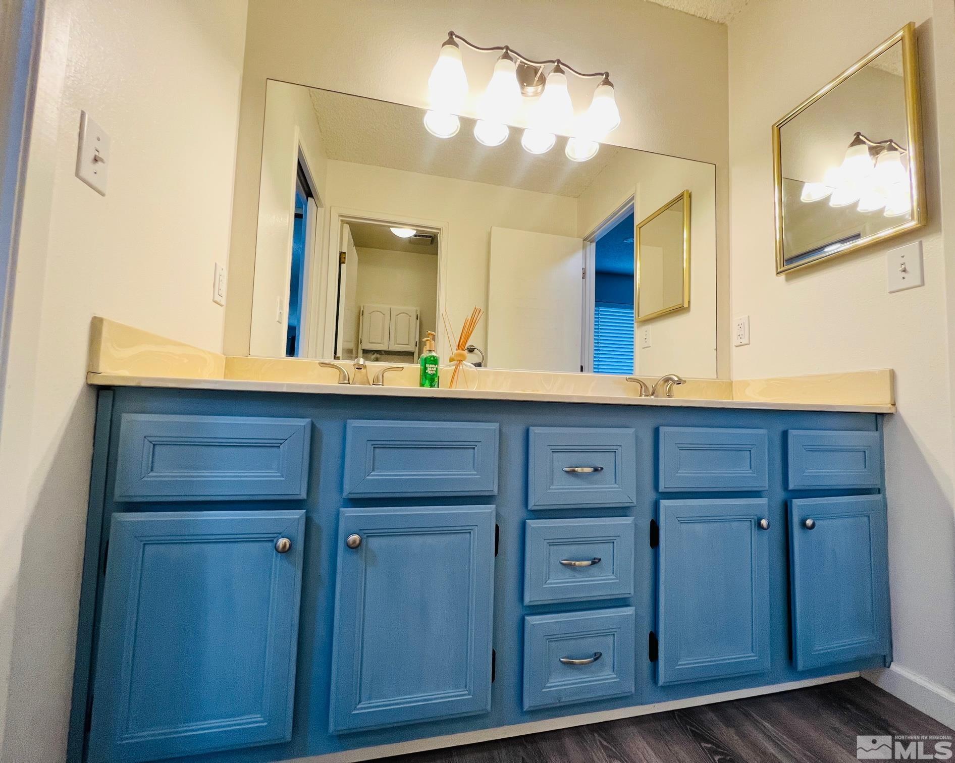 2418 Marjay Court Reno, NV 89512 - Photo 33 of 40 Photo 33