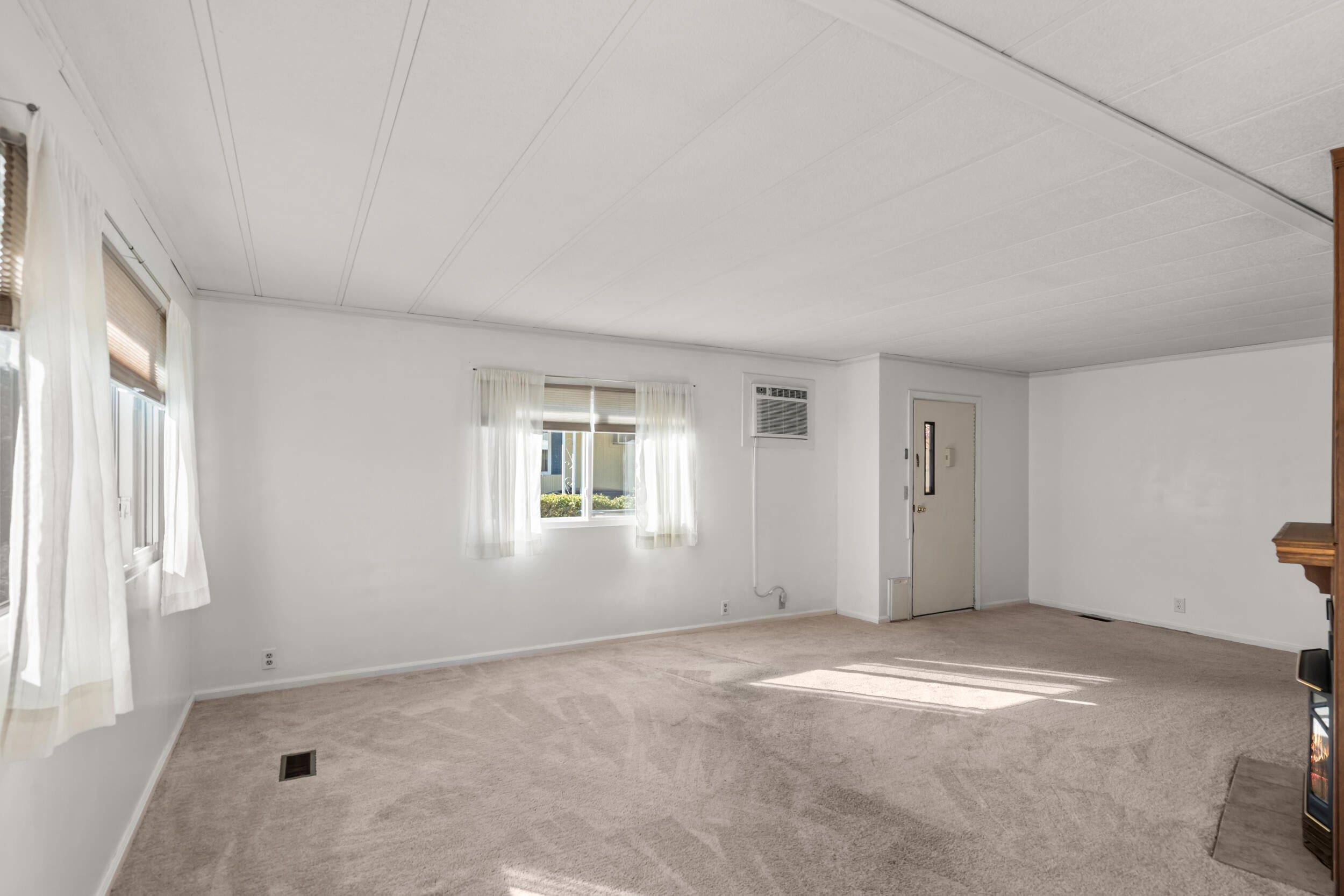 355 Colver Road, Unit 27 Talent, OR 97540 - Photo 10 of 25 18_ 355 colver rd, talent, or 97540-18