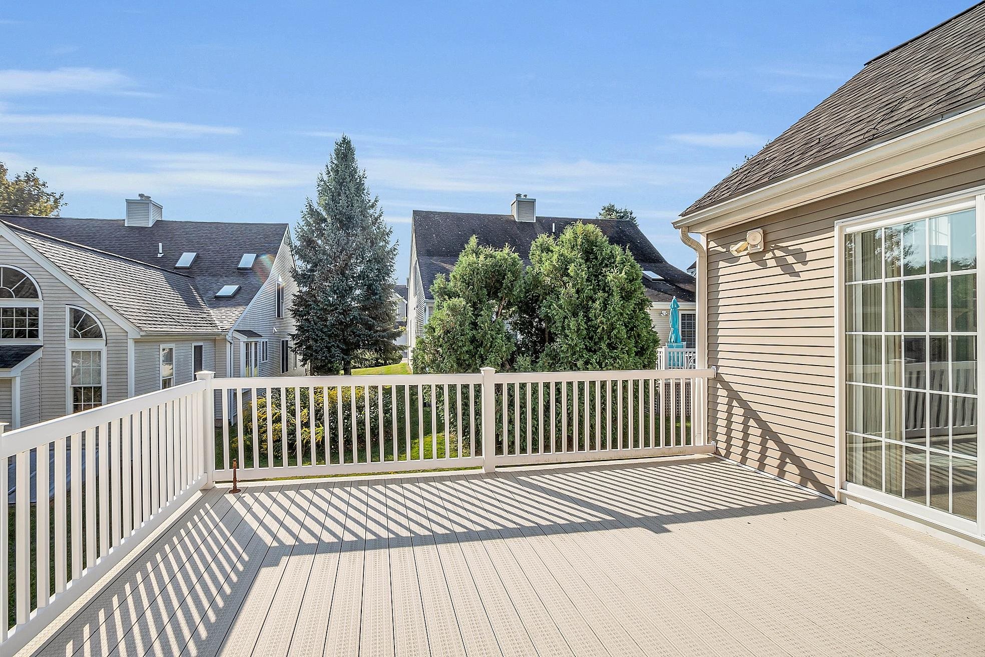 92 Hampton Meadows Hampton, NH 03842 - Photo 20 of 30