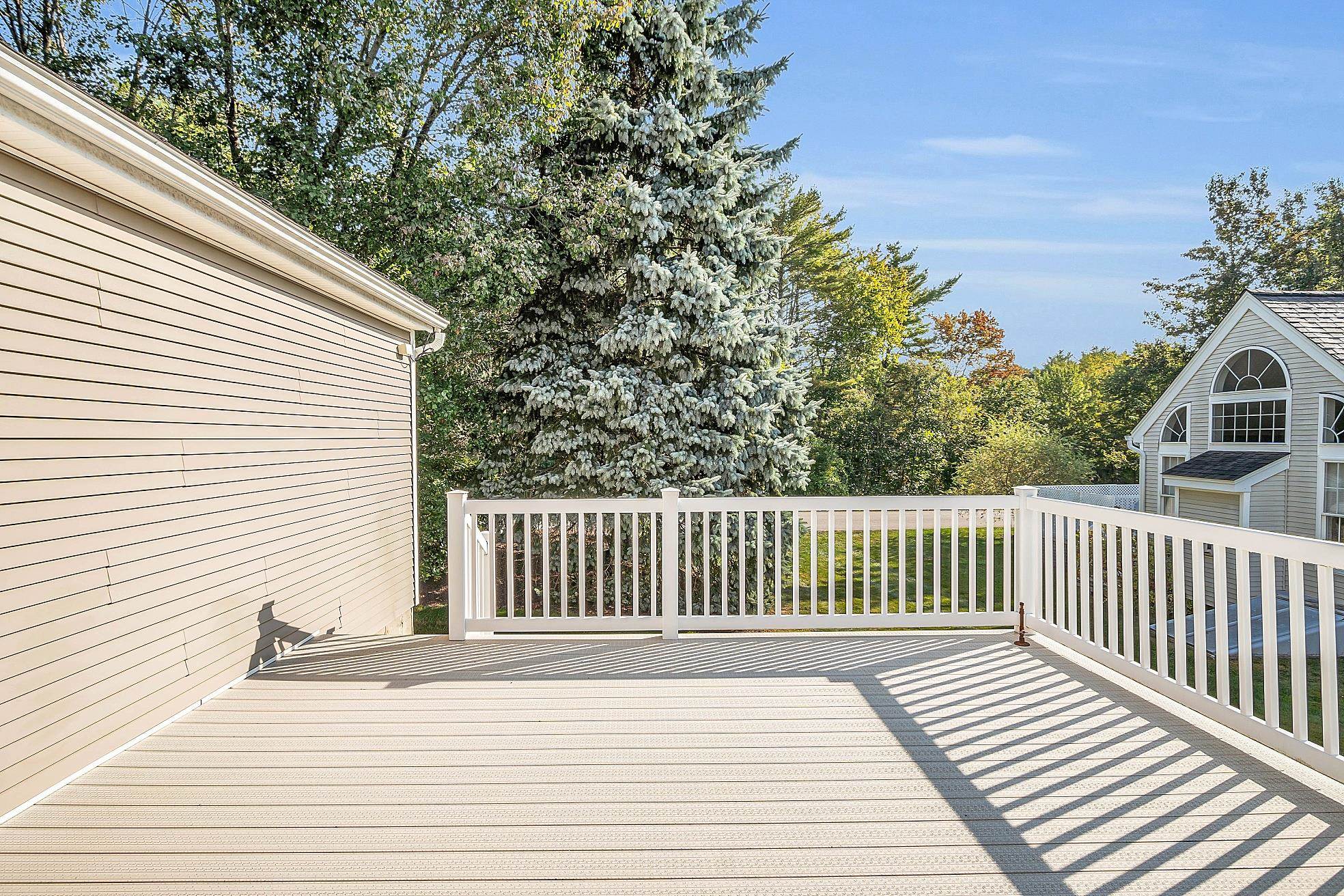 92 Hampton Meadows Hampton, NH 03842 - Photo 21 of 30