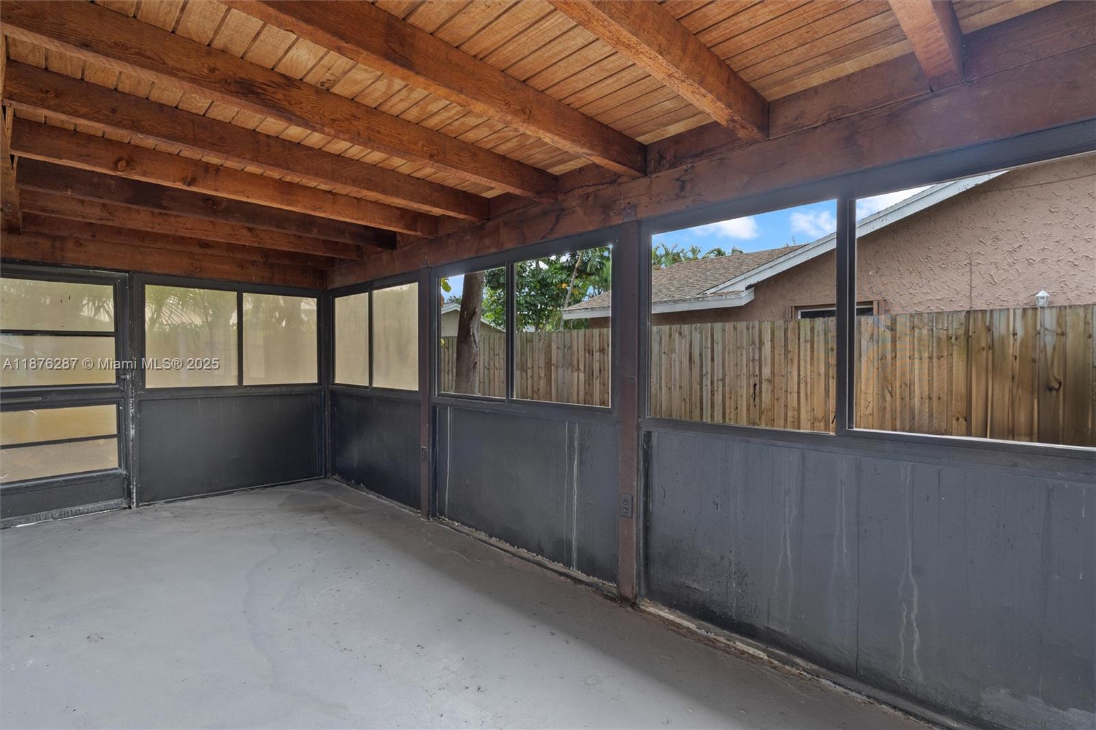 6816 Northwest 26th Avenue Fort Lauderdale, FL 33309 - Photo 23 of 25