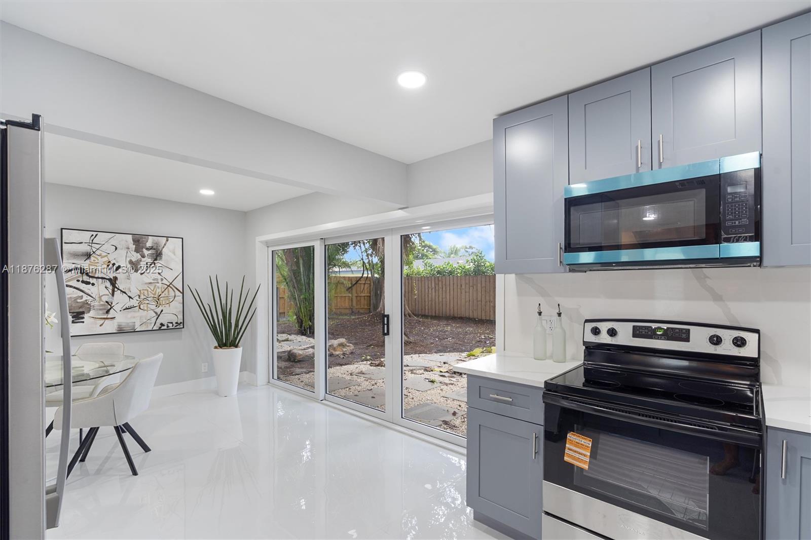 6816 Northwest 26th Avenue Fort Lauderdale, FL 33309 - Photo 10 of 25