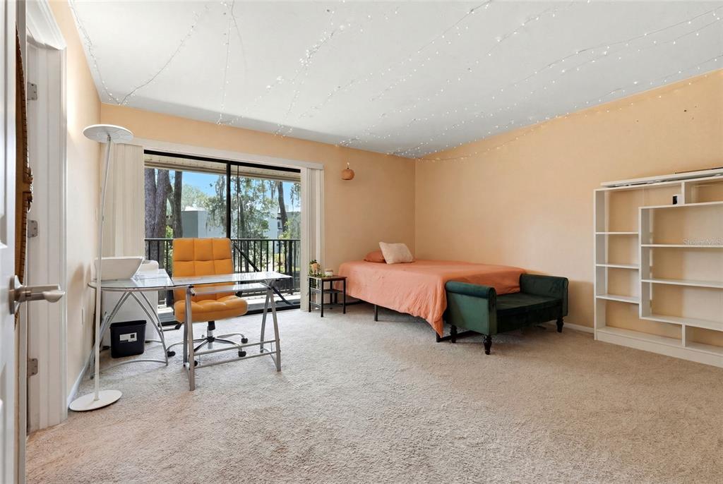 507 Northwest 39th Road, Unit 301 Gainesville, FL 32607 - Photo 19 of 34