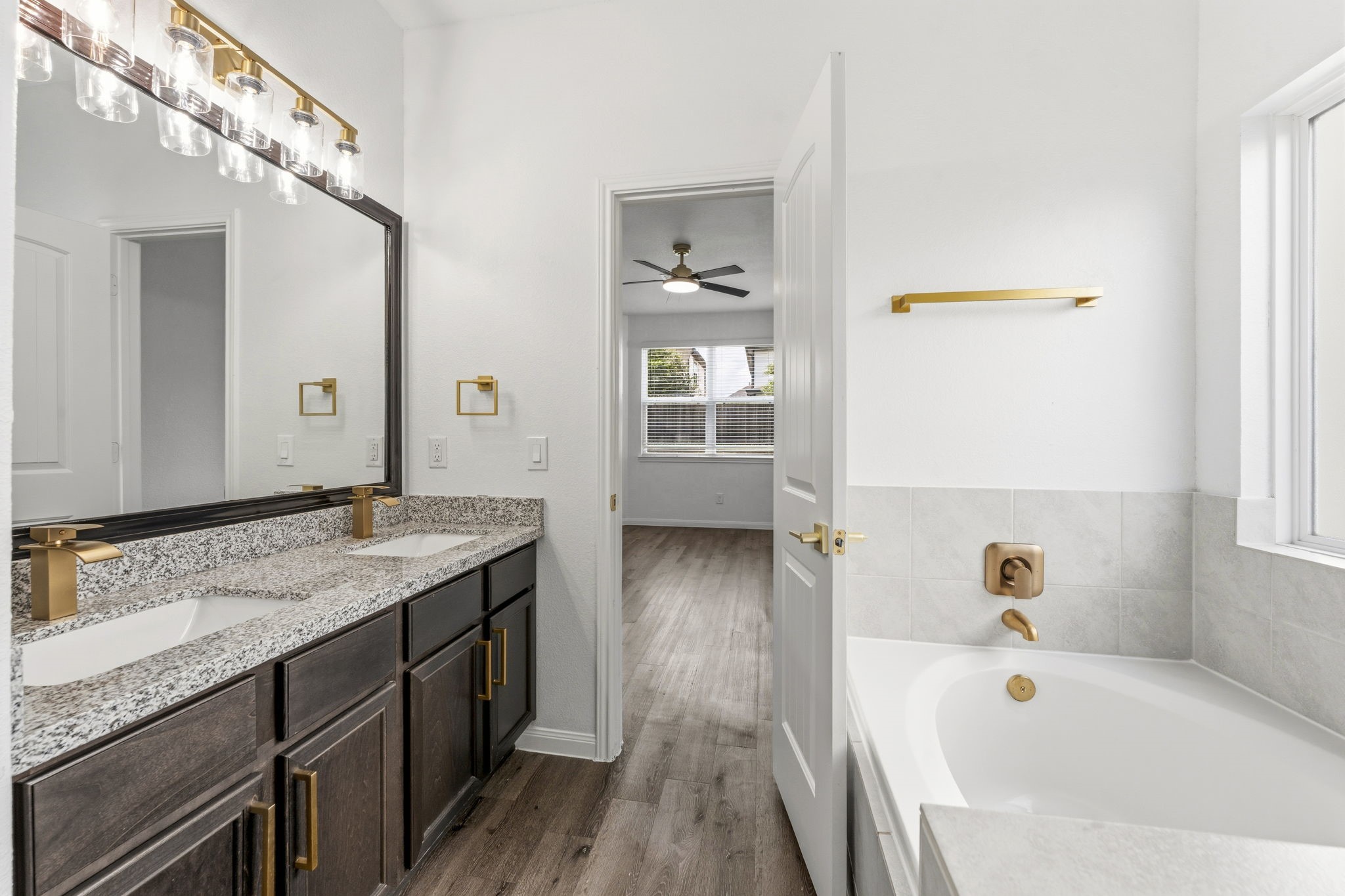 3653 Cub Drive Conroe, TX 77301 - Photo 19 of 33