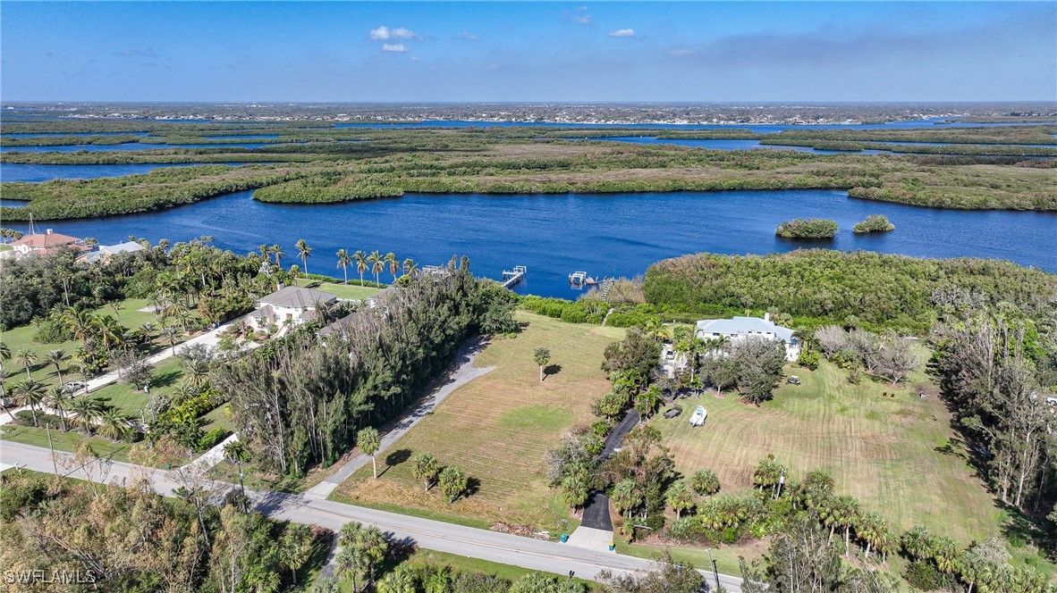 6500 Riverside Drive Punta Gorda, FL 33982 - Photo 9 of 41 Gallery Image 9