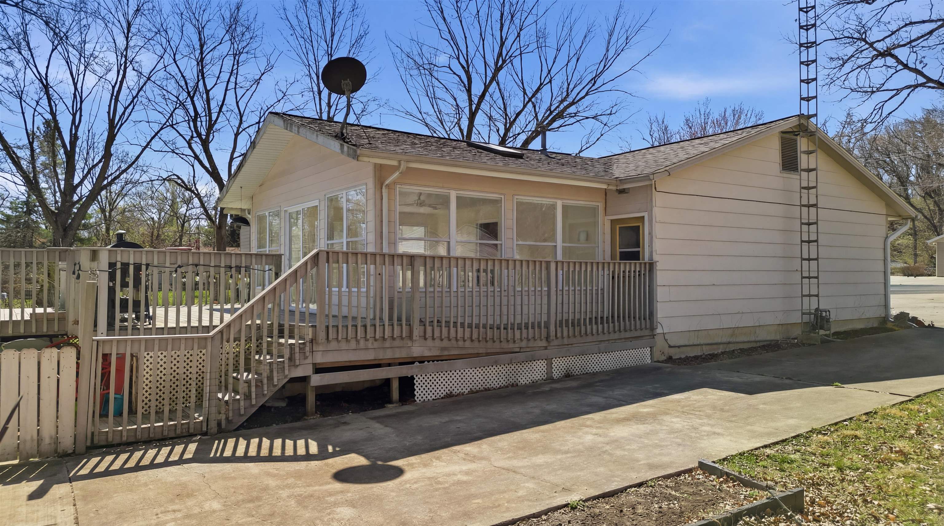 2086 Grand Detour Road Dixon, IL 61021 - Photo 30 of 31