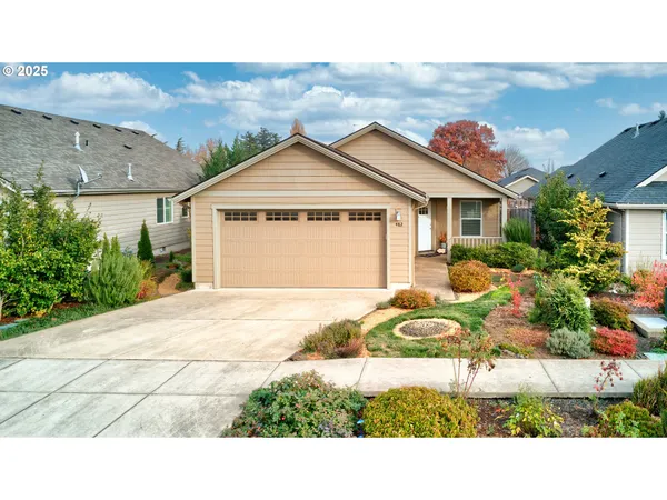 $419,000 | 482 Southeast Isenberg Street, Dallas, OR 97338