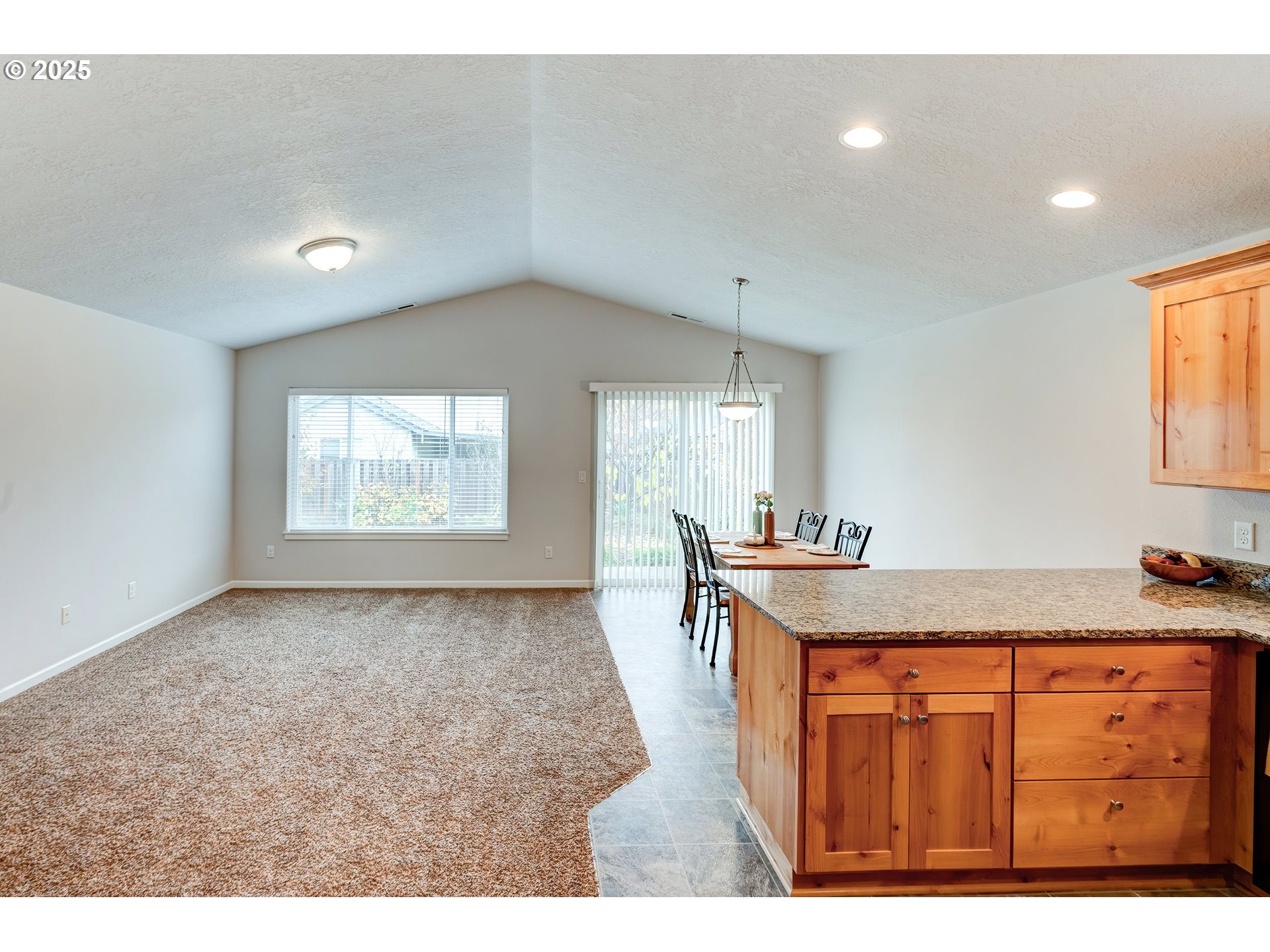 482 Southeast Isenberg Street Dallas, OR 97338 - Photo 18 of 39