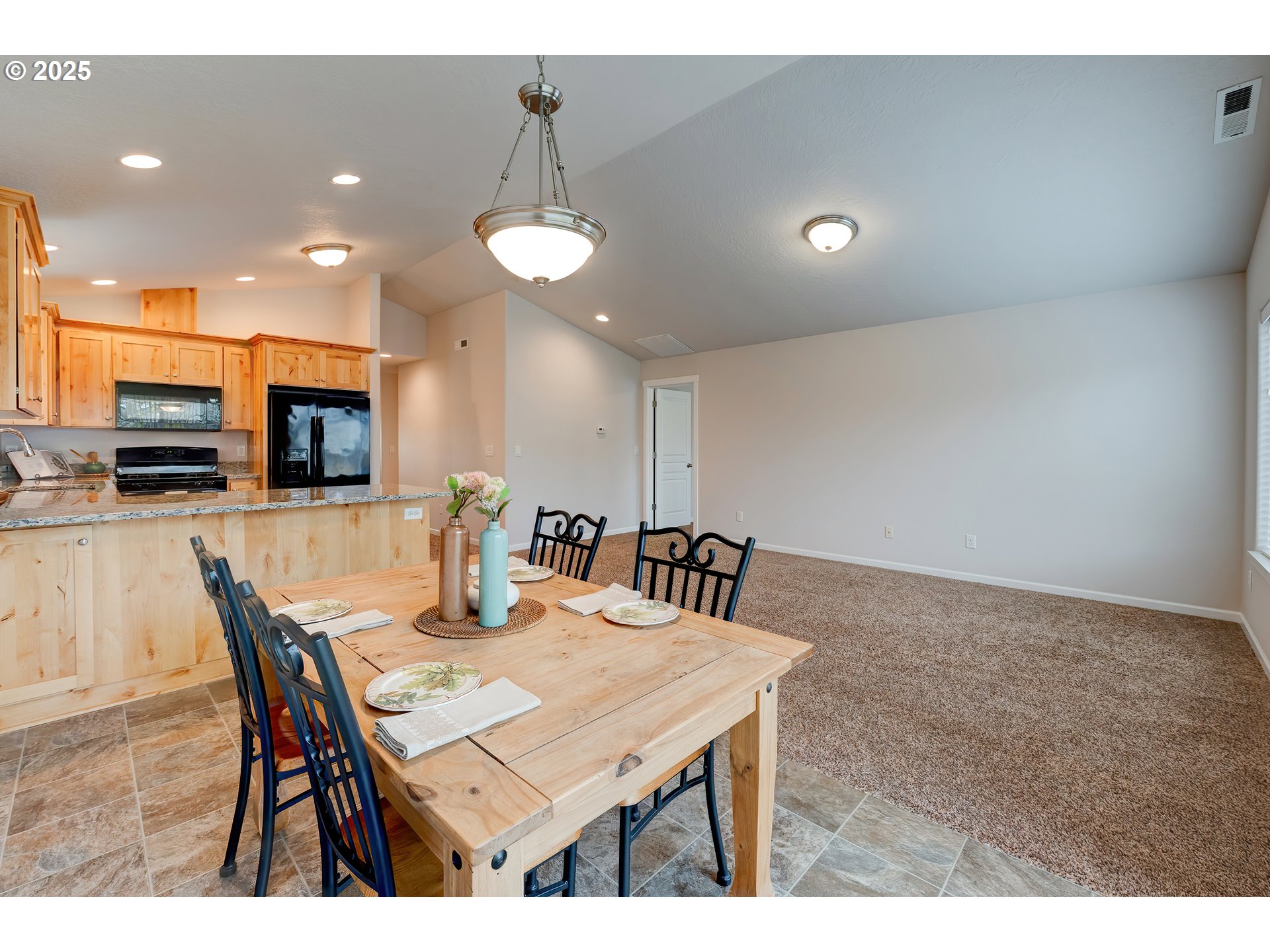 482 Southeast Isenberg Street Dallas, OR 97338 - Photo 28 of 39