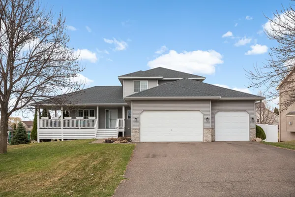 $482,000 | 4588 Lasalle Avenue, St. Michael, MN 55376