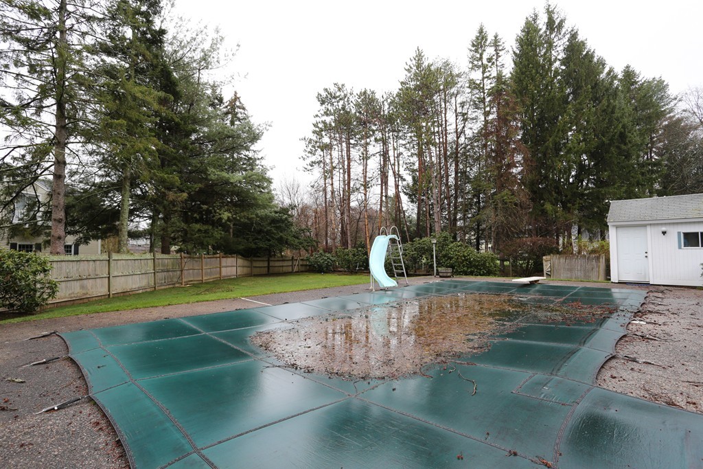 9 Brooks Road Wayland, MA 01778 - Photo 13 of 15 Gallery Image 13