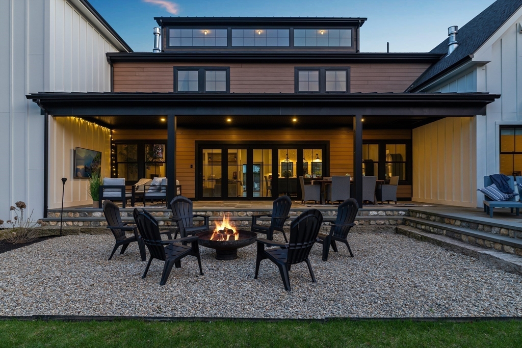 195 Lincoln Road Walpole, MA 02081 - Photo 4 of 42