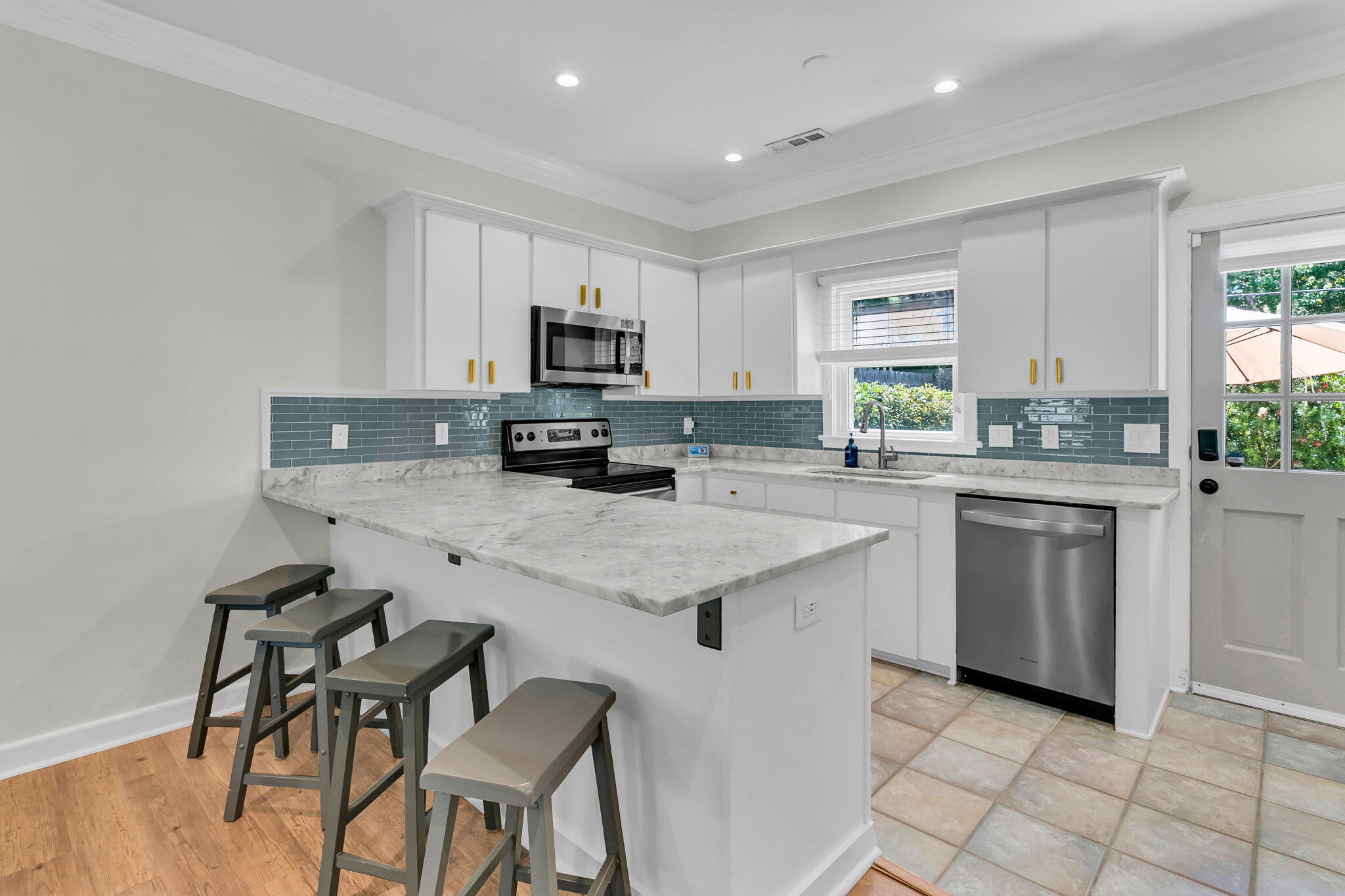 1462 North Point Lane, Unit B Mount Pleasant, SC 29464 - Photo 17 of 41