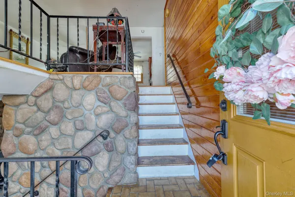 $475,000 | 14 Capital Drive, Washingtonville, NY 10992