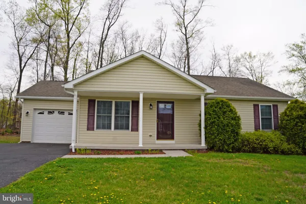 $1,600 | 122 Sinker Drive, Inwood, WV 25428