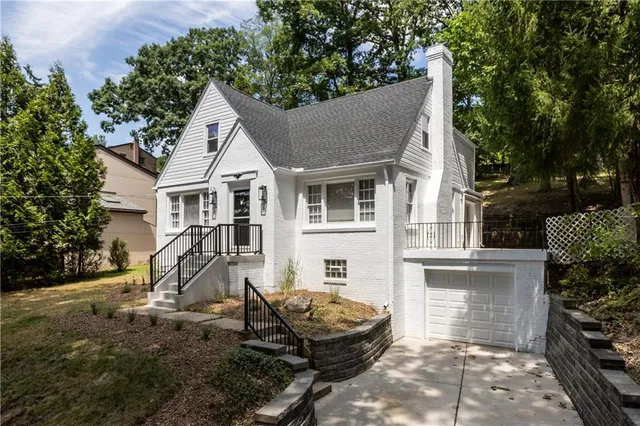 $459,900 | 607 West Waldheim Road, Pittsburgh, PA 15215