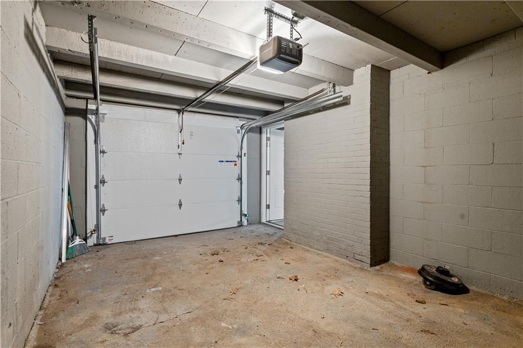 607 West Waldheim Road Pittsburgh, PA 15215 - Photo 21 of 24