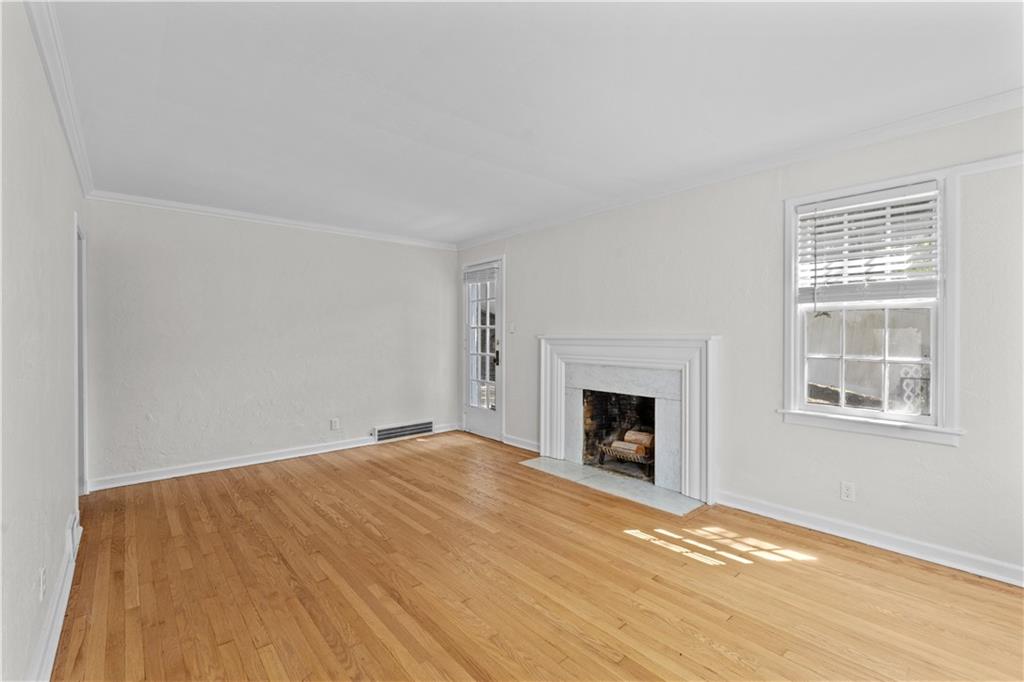 607 West Waldheim Road Pittsburgh, PA 15215 - Photo 7 of 24