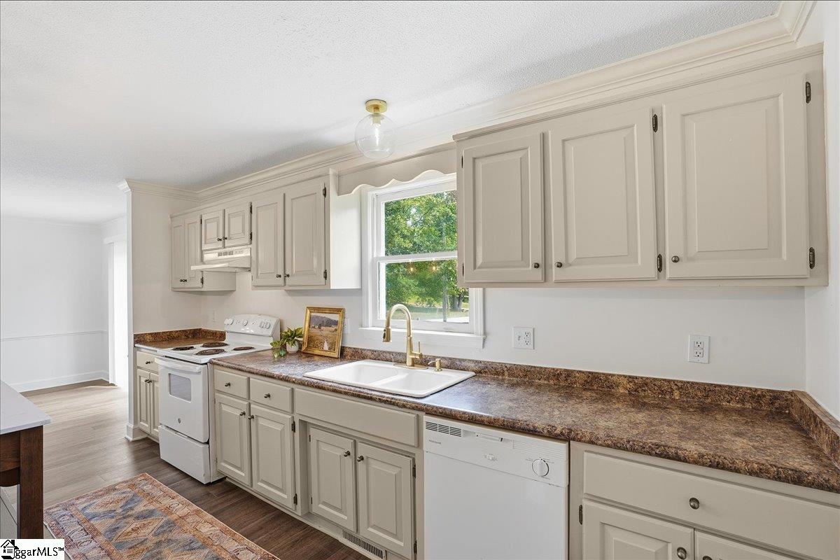 1 Green Ridge Place Taylors, SC 29687 - Photo 7 of 24