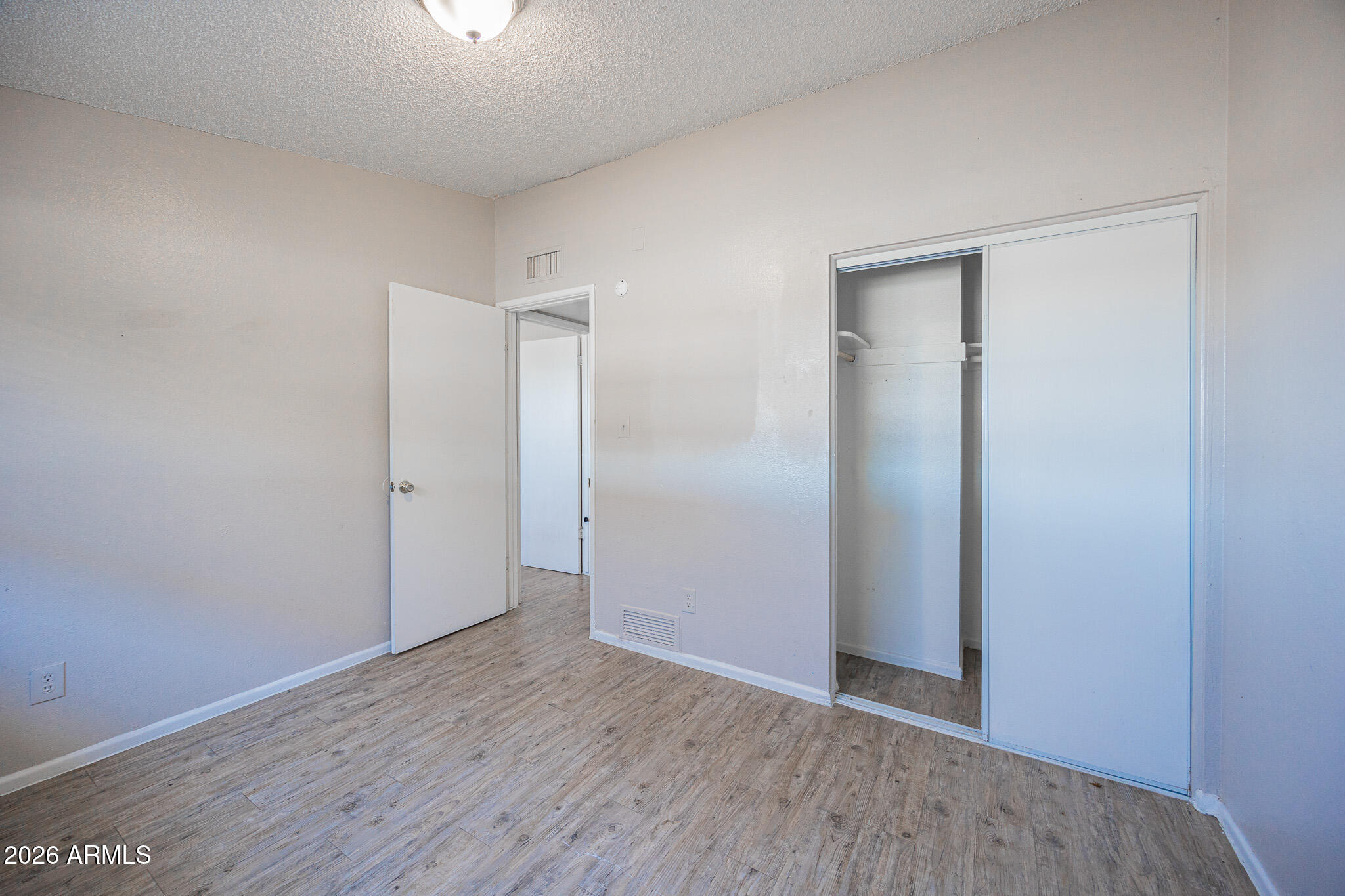 2123 West Devonshire Avenue, Unit 9 Phoenix, AZ 85015 - Photo 9 of 12 B33A7004