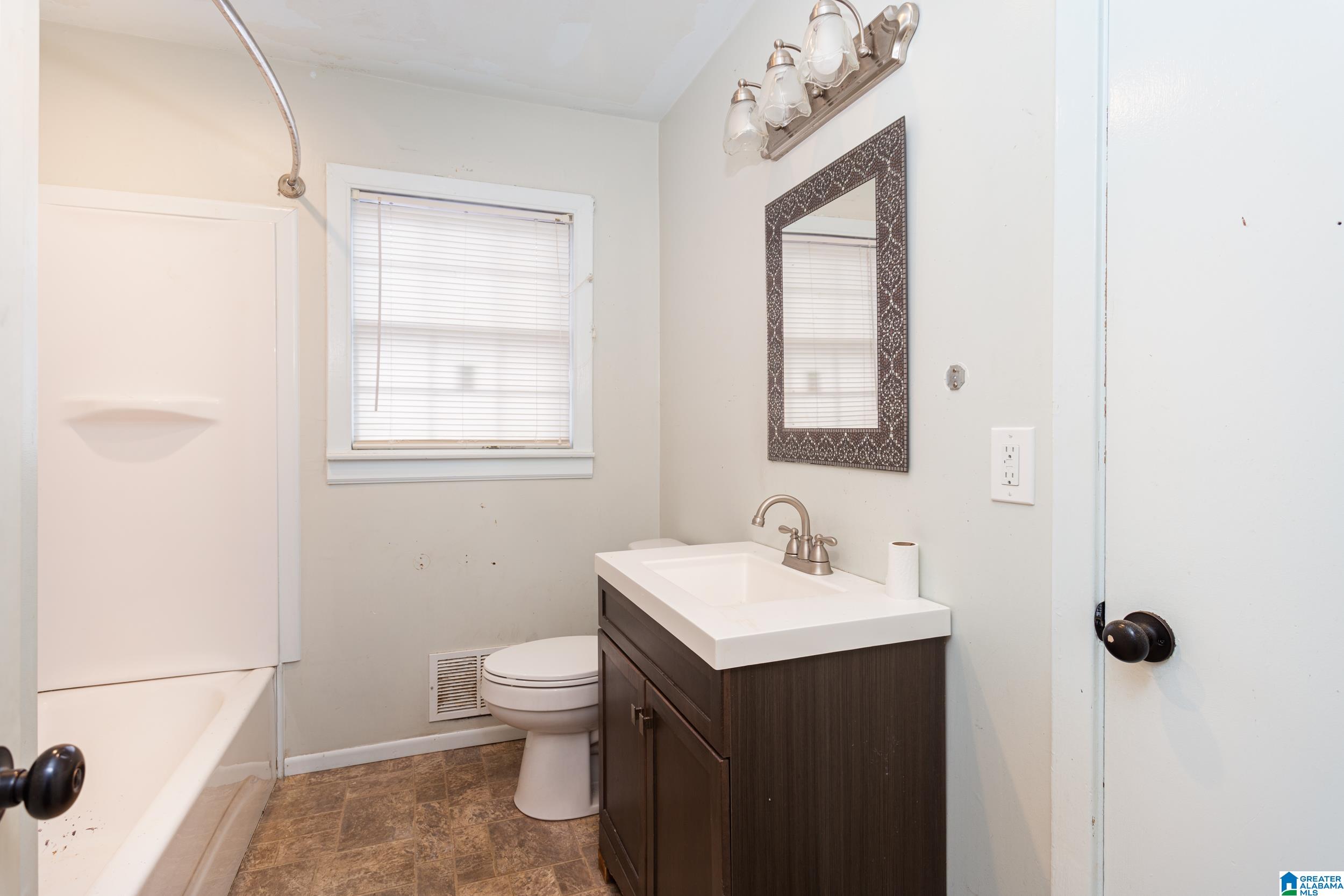 5048 Eubanks Road Bessemer, AL 35022 - Photo 13 of 25