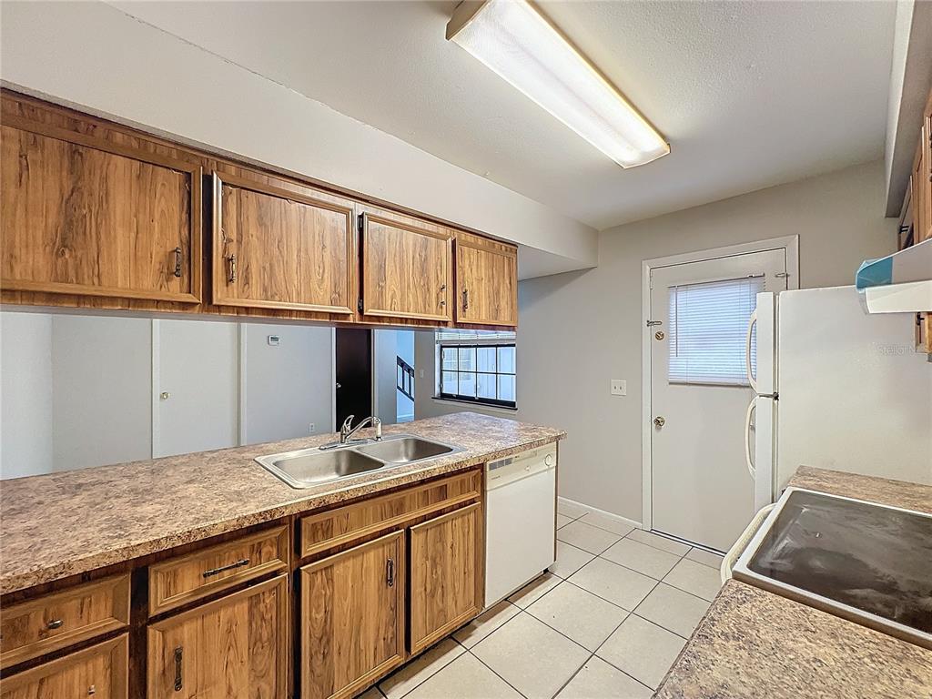 4616 Lighthouse Circle, Unit 101 Orlando, FL 32808 - Photo 16 of 27