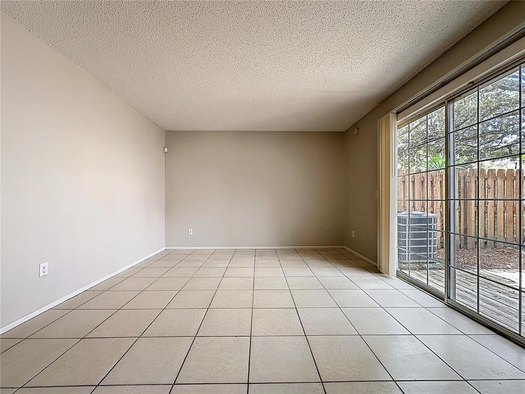 4616 Lighthouse Circle, Unit 101 Orlando, FL 32808 - Photo 7 of 27