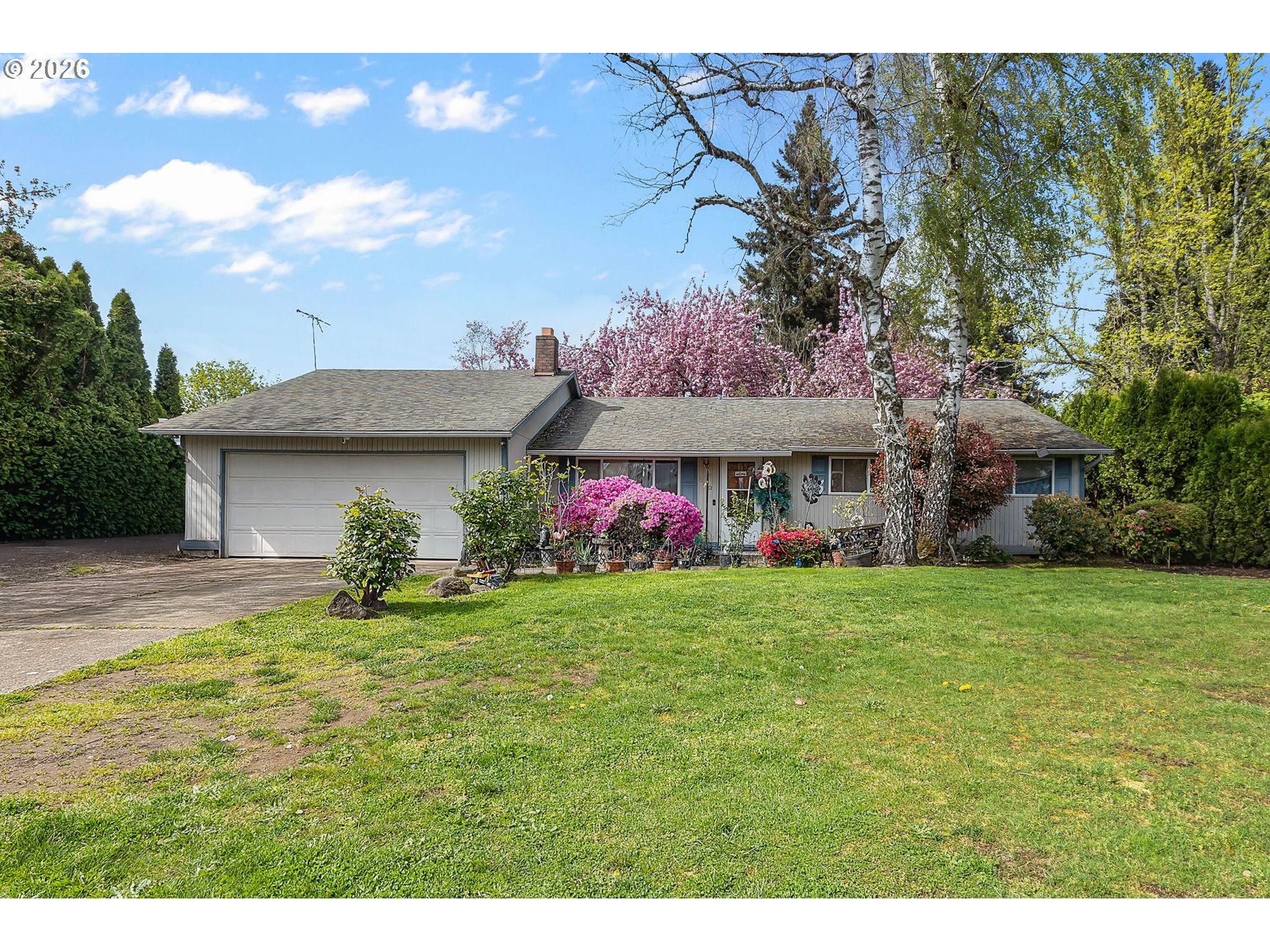 230 Southwest 8th Avenue Canby, OR 97013 - Photo 2 of 40