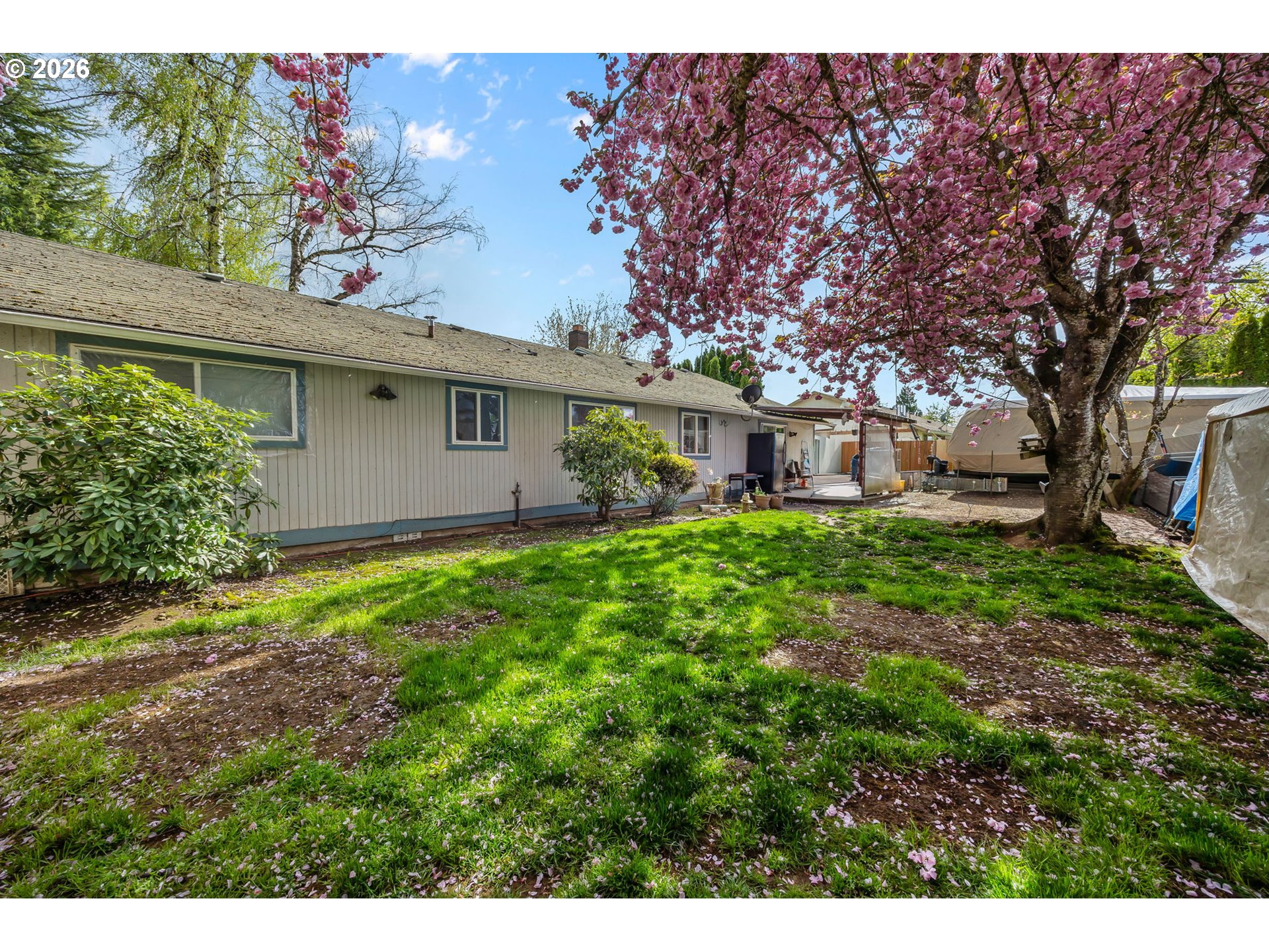 230 Southwest 8th Avenue Canby, OR 97013 - Photo 37 of 40