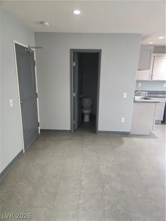 $800 | 223 North 9th Street, Unit 111, Las Vegas, NV 89101