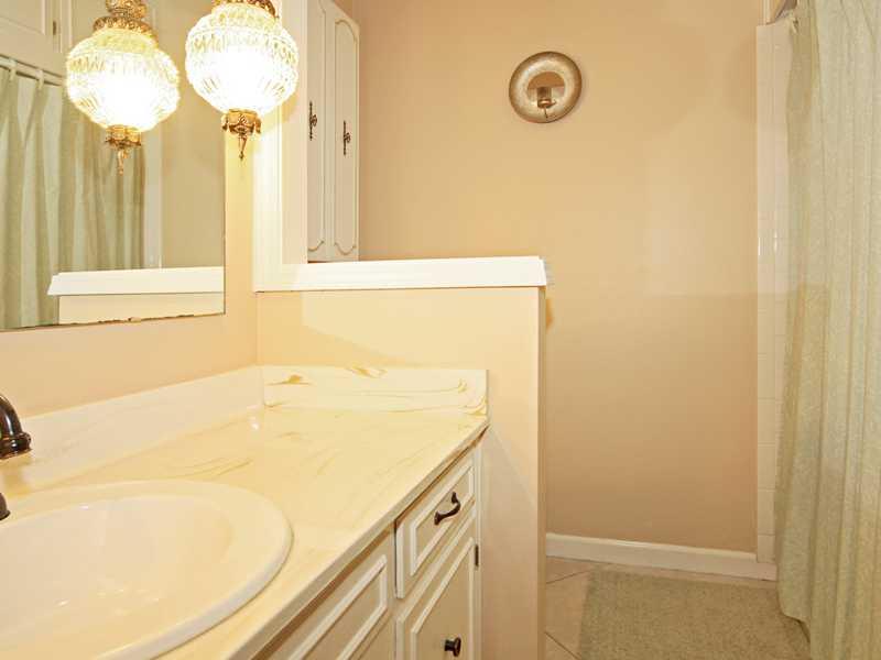 462 Ridge Road Greenwood, IN 46142 - Photo 14 of 18 Gallery Image 14